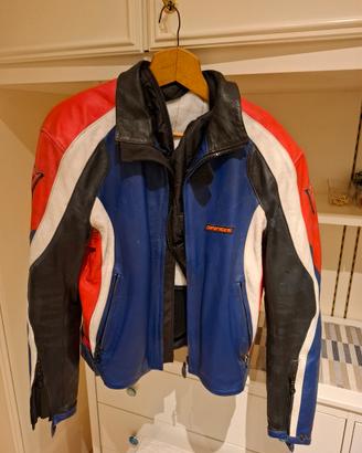 Giacca in pelle da moto. Dainese