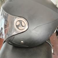 casco moto usato nero opaco 