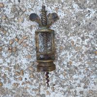 cavatappi in ottone vecchio