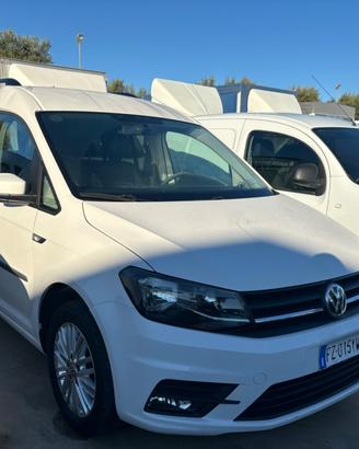 Volkswagen Caddy 7 posti - 2.0 TDI 150 CV DSG High