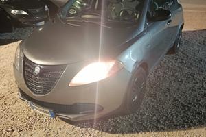 Lancia Ypsilon 1.2 69 CV 5 porte GPL Ecochic Gold