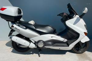 YAMAHA TMAX 500