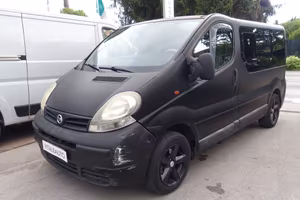 Nissan Primastar 1.9 dCi/100 GANCIO DI TRAINO