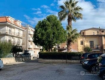 Appartamento in villa con parcheggio privato