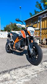 KTM Duke 690