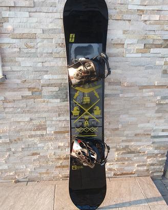 Nuovo snowboard Forum 157,5 +Flow 
