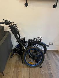 Bicicletta elettrica pieghevole Argento Piuma