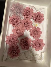 Fiori decorativi di ceramica