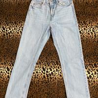 MUST HAVE! Jeans Dritti a Vita Alta