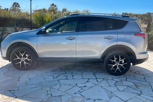 RAV4 2.5 VVT-i Hybrid 11/2017