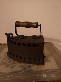 FERRO DA STIRO IN GHISA