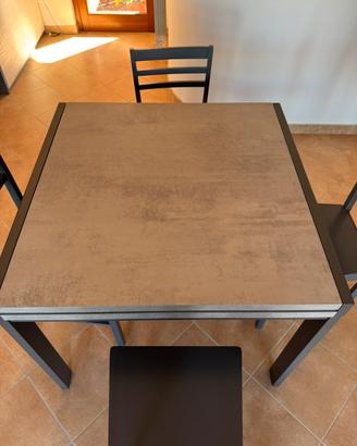 Tavolo “mercurio” allungabile 90x90/180