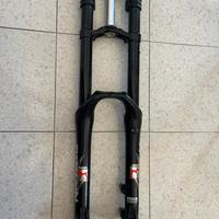 Forcella Marzocchi Bomber 888 RC3 Evo downhill