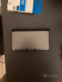 Nintendo 3DS XL grigia
