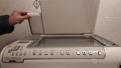 stampante a colori e in bianco e nero