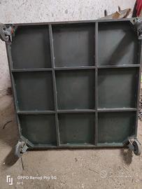 carrello  in ferro con ruote 