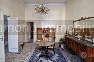 Casa singola con terrazzo a Macchia di Giarre
