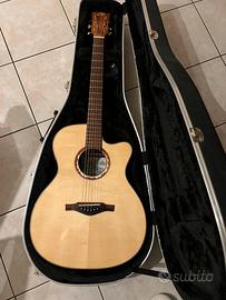 Chitarra acustica EKO