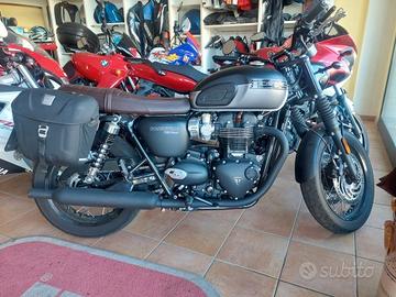 Triumph Bonneville T120 TOTAL BLACK