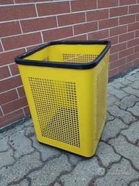 Portaoggetti o giocattoli