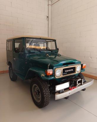 Toyota Land Cruiser BJ40