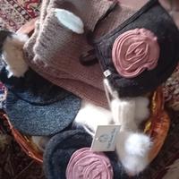 Stock di abbigliamento e accessori bambino e donna