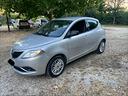 lancia-ypsilon-1-2-69-cv-5-porte-gold