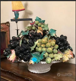 CAPODIMONTEceramichePREGIATOcentrotavolaXIXsecolo