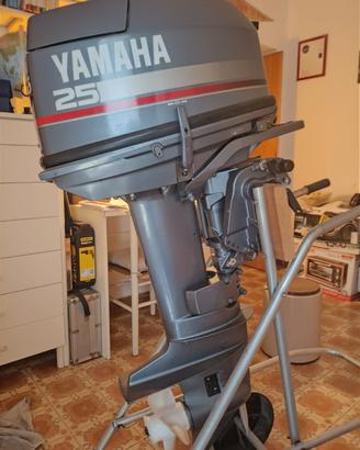 Yamaha 25 cavalli 