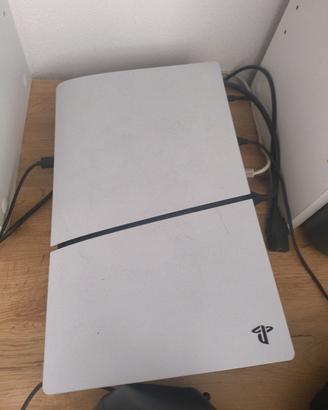 ps5 e Logitech g29 venduti assieme