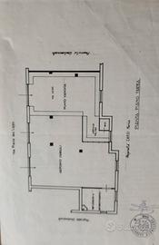 Struttura locale commerciale/ pizzeria