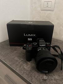 LUMIX S5 20-60