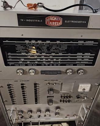Radio a Valvole Magneti Marelli 