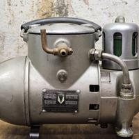 COMPRESSORE ARIA PER PNEUMATICI MARZOCCHI 1935-DKW