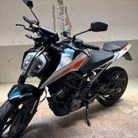 Ktm duke 390
