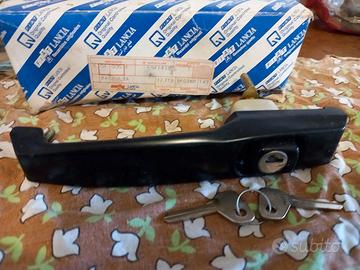 5541416 FIAT 242 Maniglia esterna destra + chiavi