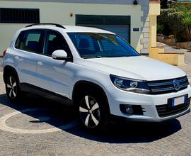 Volkswagen Tiguan 2.0 TDI 110 CV Sport & Style Blu