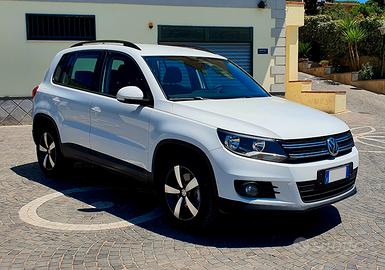 Volkswagen Tiguan 2.0 TDI 110 CV Sport & Style Blu