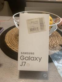 SMARTPHONE SAMSUNG J7 SCATOLATO PERFETTO
