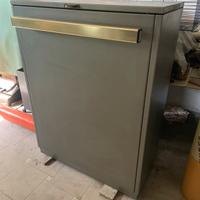 Cassettiera portadisegni a sospensione verticale