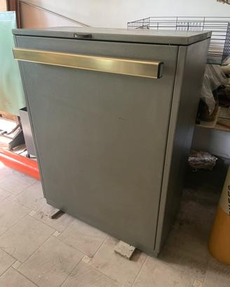 Cassettiera portadisegni a sospensione verticale