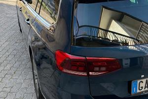 Volkswagen Passat 1.6 TDI  DSG