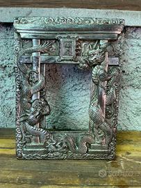 Antica cornice cinese