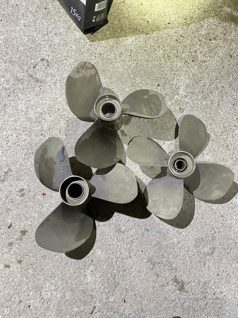 Eliche volvo penta Nautica In vendita a Salerno