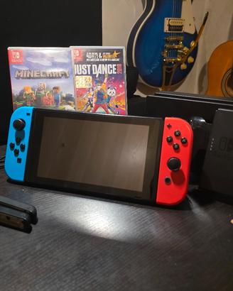 Nintendo Switch - 32GB - Blu e Rossa + Giochi