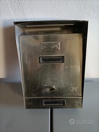cassetta porta lettere