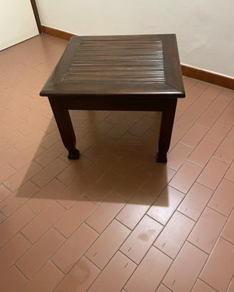 Tavolino in legno