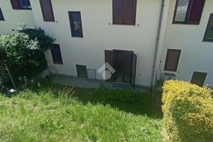 VILLA A SCHIERA A VALDILANA