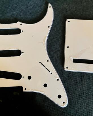 Battipenna Stratocaster a 11 fori, coperchio molle