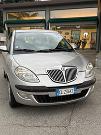 Lancia Ypsilon 1.2 Argento
